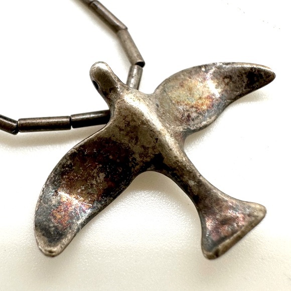 Vintage sterling silver bird fetish necklace - Picture 5 of 14